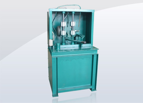 产品名称：高铝管打孔机
产品型号：
产品规格：