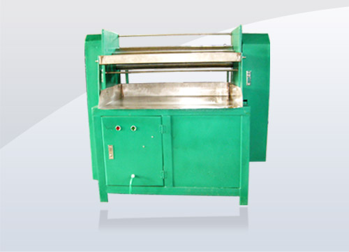 产品名称：泡沫陶瓷对辊挤压机
产品型号：
产品规格：